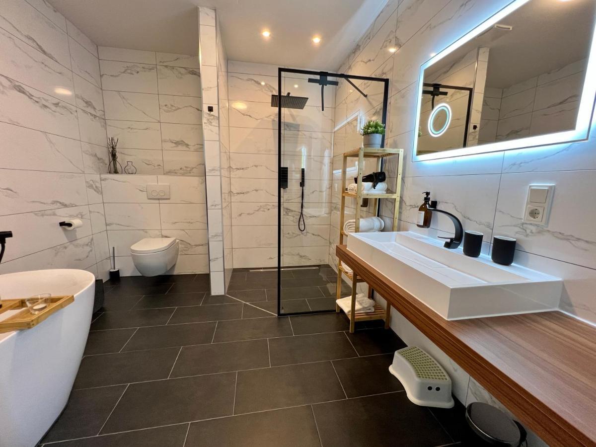 Junipro Luxury Apartments Bosen-Eckelhausen Exteriör bild