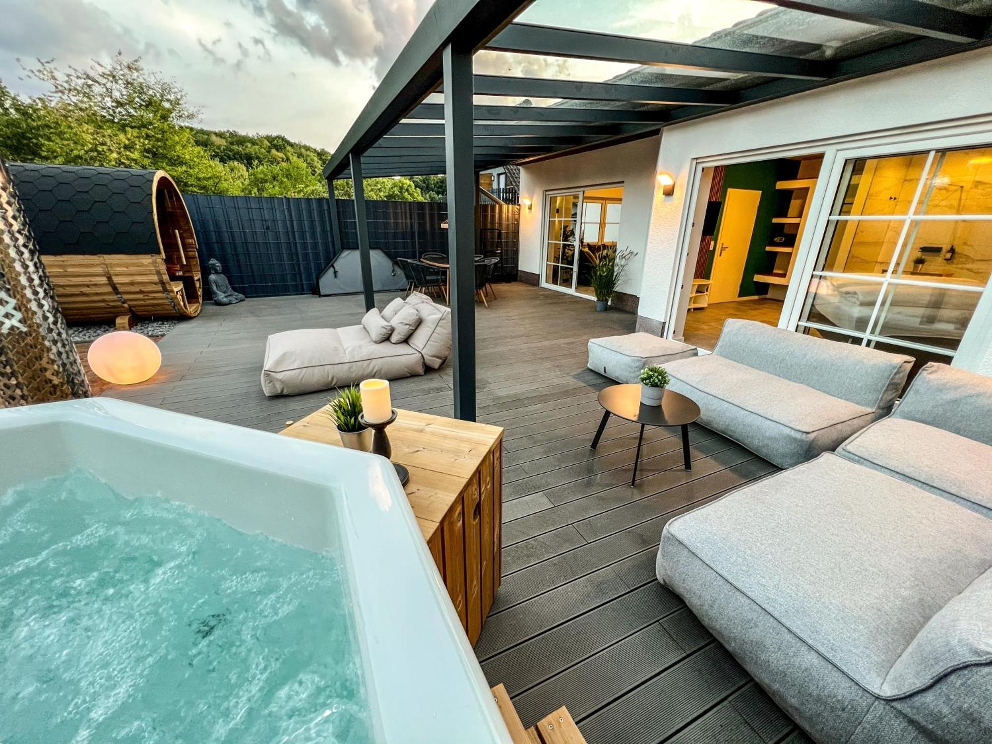 Junipro Luxury Apartments Bosen-Eckelhausen Exteriör bild